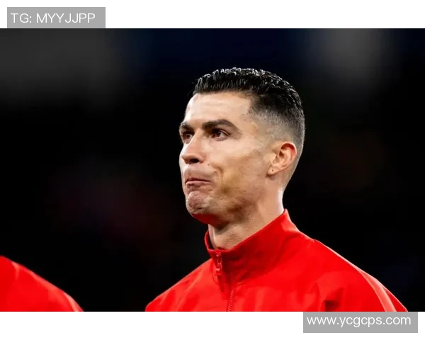 C罗震撼球场风采尽显足球传奇之王霸气壁纸图片展示