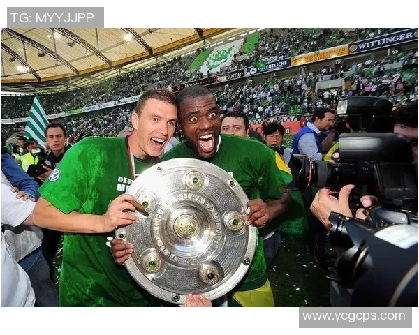 巴西足球巨星的堕落之路从辉煌到困境的沉沦与反思